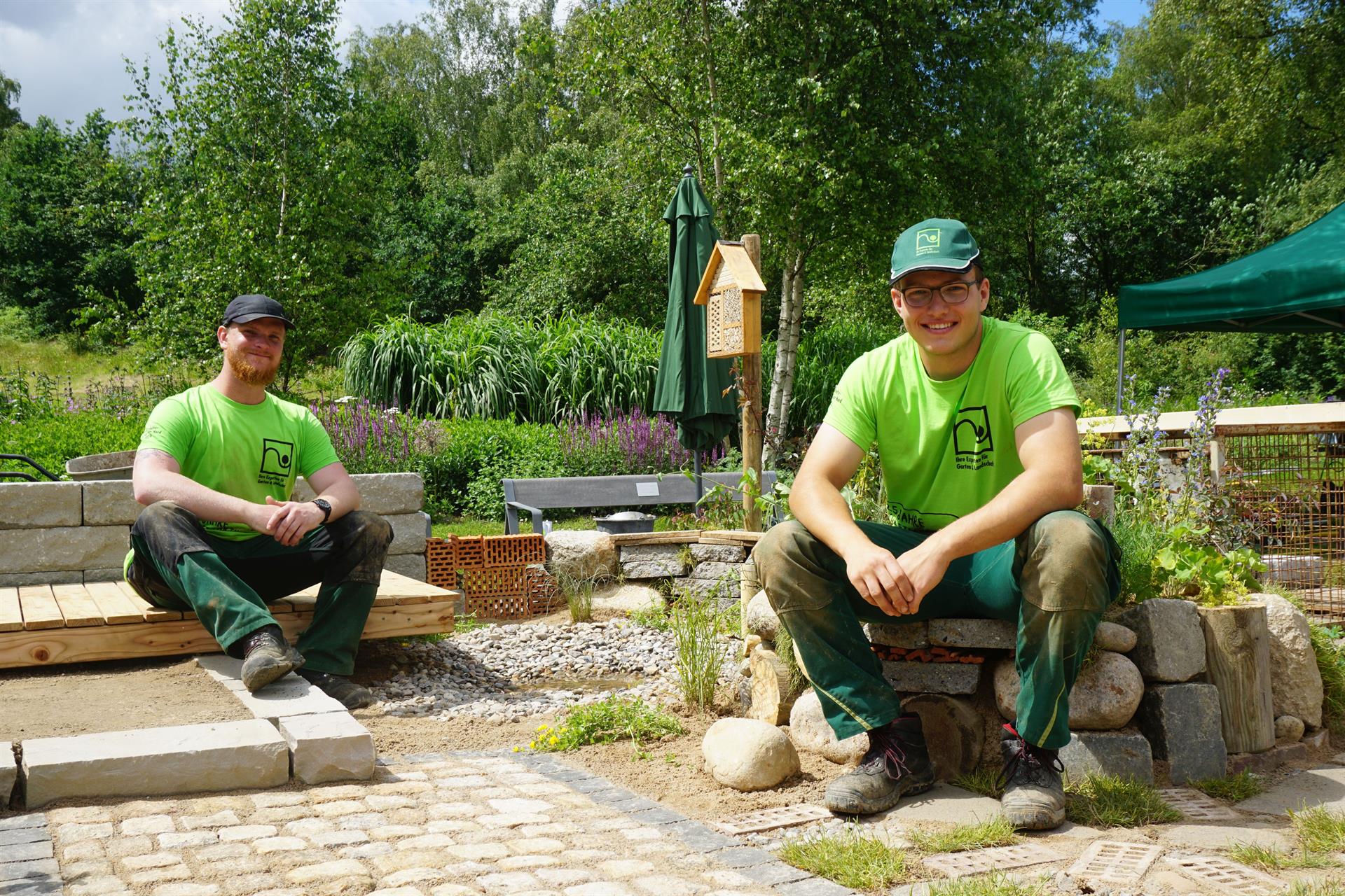 Hagenbeck wird zum Dancefloor: Landschaftsgärtner-Nachwuchs misst am Tierpark-Entrée sein Können und bittet zum Tanz